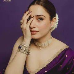 The beautiful Tamannaah Bhatia exudes pure grace, her look completed by one of my large, ethereal statement diamond rings. Her timeless beauty perfectly complements the classic design of the piece.