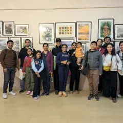 Our students and their families during a group visit to the Olympiart 2024 exhibition. Exposing students to the work of professional artists is a great source of inspiration and learning.