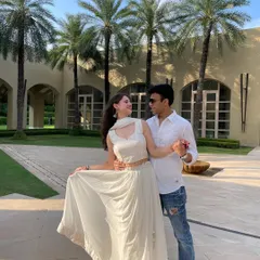 Celebrating our first wedding anniversary. I believe in celebrating love, and what better way than with a dance? I love creating choreography for anniversaries and other special milestones.