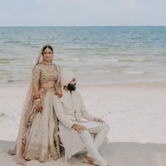 A serene portrait session on the beach in Hua Hin, Thailand. I use beautiful natural landscapes to create stunning, magazine-worthy images for my destination wedding couples.