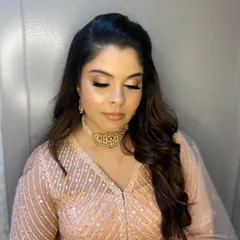The 'Aadya Glow' in detail. This close-up shows the seamless blend of highlighter and blush to create a natural, lit-from-within radiance.