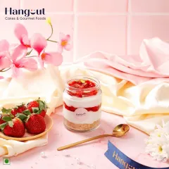 Fresh, fruity, and creamy. Our Strawberry Cheesecake Jar is everything you want in a dessert this season, with layers of biscuit crumble, creamy cheesecake, and fresh strawberry compote.