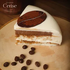 In a world full of options, always choose a classic. A perfect slice of my Tiramisu entremet.