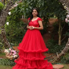 Our happy client chose this beautiful red tiered gown for her pre-wedding photoshoot. The color is bold and romantic, and the fit is perfect.