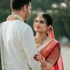 A closer look at Rachana's bridal ensemble. The blouse was designed to complement her temple jewelry and the rich border of her Kanjivaram saree.