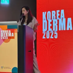 On stage at Korea Derma 2025. Sharing insights on aesthetic medicine with an engaged audience of international peers is always an inspiring experience.