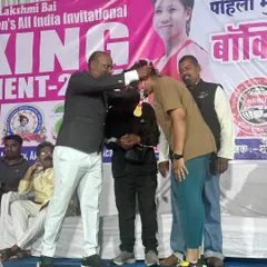 A proud moment as our star boxer, Prisha Pawar, receives her gold medal at the Rani Laxmi Bai 1st Girls and Womens National Boxing Championship. We believe in celebrating every milestone on the journey to the top.