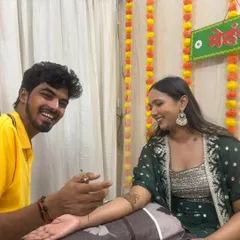 The best part of my job is sharing a laugh with my clients. A mehandi session should be a fun and happy experience.