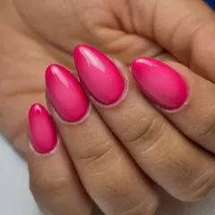 This stunning pink ombré gradient is created using an airbrush technique. It allows for a perfectly smooth and seamless transition from a lighter to a darker shade.