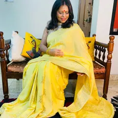 Feeling joyful in this subtle yellow Pure Butter Silk saree. It’s as soft as its name suggests and drapes beautifully, making it incredibly comfortable to wear all day.