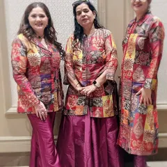The final picture from their event. Seeing my clients happy and looking fabulous in their matching outfits is the best feeling.