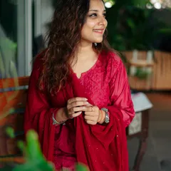 Here I am, styled in a muslin co-ord set for a Diwali collaboration. This look is all about comfort and elegance, with hand-embroidered chikankari detailing for a touch of tradition.