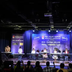 A full stage of our keyboard students performing a beautiful rendition of 'Chand Sifarish' at Kalaa Sangama. Our keyboard and piano lessons focus on both solo skill and ensemble performance, teaching students how to create music together.
