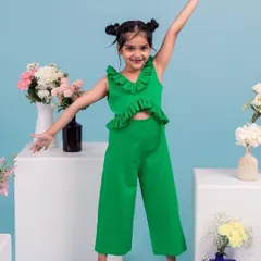 Capturing the pure, uninhibited joy of childhood is one of my greatest passions. This little one’s vibrant energy and bright smile lit up the studio, and this shot perfectly showcases the fun and playful spirit of our kids' portrait sessions.
