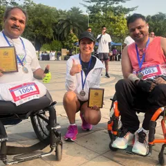 Running is for everyone. It was an honor to share the joy of this event with these inspiring para-athletes. Their strength and spirit are a powerful reminder that there are no limits to what we can achieve.