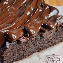 My mixed millet brownies are a guilt-free indulgence. Made with no refined sugar or dairy, they are both vegan and gluten-free, topped with a rich and creamy chocolate frosting.