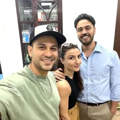 It was a pleasure having the lovely couple Kunal Khemu and Soha Ali Khan at the clinic. I focus on creating personalized skin health plans for each client.