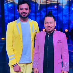 A proud moment with the legendary Padma Shri Kailash Kher ji. It's an honor to perform with an artist whose music is so soulful and inspiring.