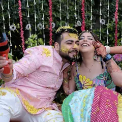 This is what a Haldi ceremony is all about: pure, unadulterated joy. I love capturing these candid moments of laughter and playful chaos, where the colors are as bright as the smiles. It’s about the real fun, not just posed pictures.