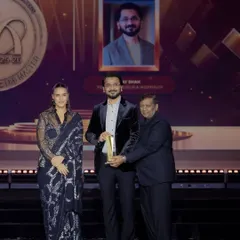 Receiving the award for India's Best Wedding F&B Master. We are so grateful for this recognition and for the trust our clients place in us for their most special celebrations.