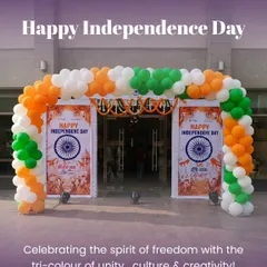 Celebrating the spirit of freedom with a tri-color balloon arch for an Independence Day event. We can create patriotic and festive decor for any national holiday or corporate celebration.