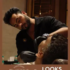 The art of the perfect shave lies in the details. My expert, wearing gloves for hygiene, uses precise techniques to deliver a close, clean shave, leaving the skin smooth and free from irritation.