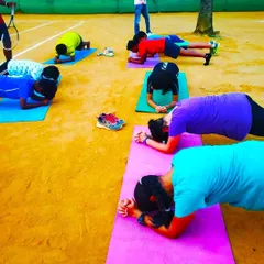 Tennis isn't just about hitting balls. We integrate tennis fitness and core strengthening exercises like planks into our sessions to improve player endurance, stability, and on-court performance.