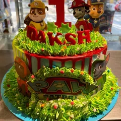 No job is too big, no pup is too small for this exciting Paw Patrol cake. Featuring the whole team of rescue pups and vibrant green buttercream grass, it's an action-packed choice for a young fan's birthday.