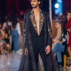 Grooming for another model at the Jio World Plaza launch. The focus is on natural-looking skin and well-kept hair to complement the designer's elaborate outfit.