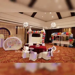 For endless fun, I can set up various play areas, including a safe and clean bouncy castle and a separate soft play zone for toddlers.