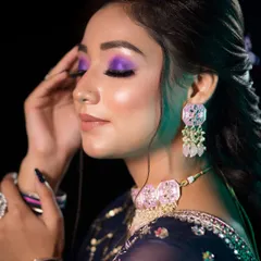 You will also learn to play with color and create bold, glamorous looks like this. This vibrant purple eye makeup is perfect for a reception or sangeet, and I cover these advanced techniques in my diploma course.