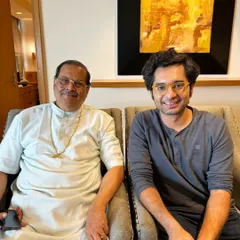 A blessed morning spent with the legendary Padmabhushan Pandit Ajoy Chakrabarty. To be in the presence of such greatness and to receive his blessings is truly humbling.