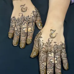 A beautiful design with the initial 'A' hidden among the leaves and hearts.