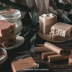 Looking to launch a successful product line? This flat lay of my products shows how I can help. I offer private label, wholesale, and franchise opportunities to share the magic of handmade skincare.