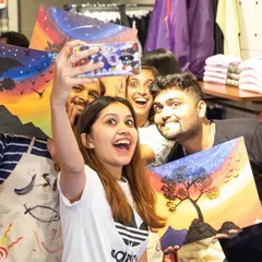 Pure joy and amazing energy captured in a selfie at the Adidas workshop. This is what happens when you mix a cool brand with a fun, creative activity.