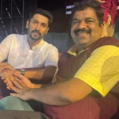 Another picture with Shri Arun Yogiraj. It was an honour to meet and talk to him about his incredible work.