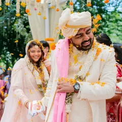 Documenting a beautiful Gujarati wedding ceremony in Alibaug. The candid joy on the couple's faces as they take their pheras, surrounded by nature and loved ones, is a moment of pure bliss.