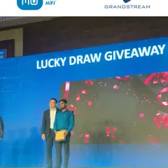We are proud to be at the forefront of networking technology. Here we are accepting India’s first Grandstream Wi-Fi 7 Access Point, which allows us to offer our clients unparalleled speed and reliability for their business Wi-Fi networks.