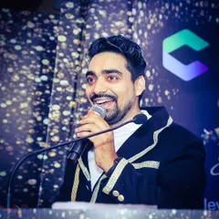 A candid shot capturing a moment of fun and laughter while hosting a corporate get together. My expressive and engaging approach helps break the ice and create a comfortable atmosphere.