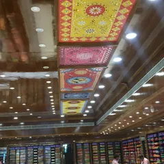 We designed and installed a series of large Lippan art panels for the ceiling of this commercial showroom in Bangalore. This project shows our capability to handle large-scale orders and create a cohesive, impressive interior for businesses.