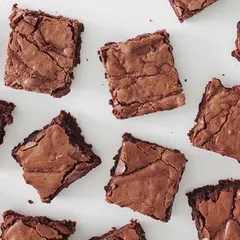 A simple, classic, and irresistible chocolate brownie. Even this classic treat is made my way: completely guilt-free without sugar, maida, or butter.