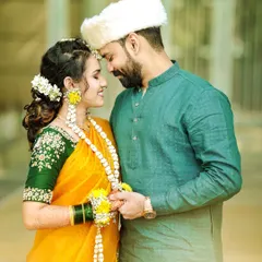 A tender moment between the couple during their Haldi ceremony. I focus on capturing the connection and emotion amidst the traditional rituals.
