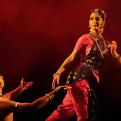 A powerful moment from one of my guru Jyotsna Shourie's productions. This duet captures a dramatic interaction between two characters, showcasing the narrative power of Bharatanatyam.