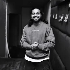 A simple smile goes a long way. I bring a positive and approachable attitude to all my collaborations and performances.