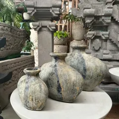 Our restocked 'Cebol' tabletop planters. These small, rustic pots are perfect for bringing a touch of earthy texture to your indoor spaces, ideal for succulents or small floral arrangements.
