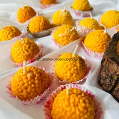 My Ladoo candles look just like the real motichur sweet treat! They are a fun and festive gift, especially for Diwali, but please don't eat them!