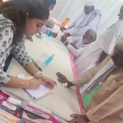 Our team at the medical camp, distributing medicines and providing care. We successfully served over 350 people, offering them access to essential healthcare services.