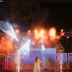 A live performance on stage, enhanced by a dynamic light show and cold pyro effects for a dramatic impact. We coordinate with entertainment and technical crews to create high-energy moments.