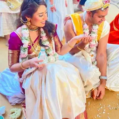 A beautiful "Two States" wedding where our lovely Punjabi bride embraced a South Indian bridal look. It was a joy to blend cultures and create this unique and memorable style for her.