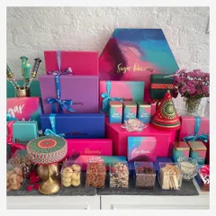 Here is a glimpse of my entire festive collection, ready to bring joy to your celebrations. I offer a wide range of customizable hampers, boxes, and trays to fit any occasion and budget. You can choose from my pre-curated selections or we can work together to build your own perfect gift.